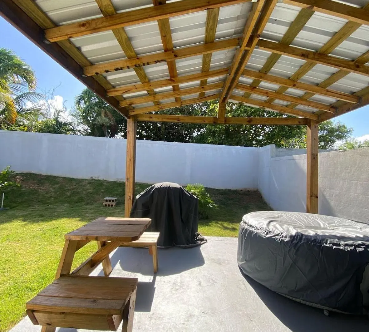 Сasa de vacaciones Seabreeze Family Beach Retreat Arecibo Puerto Rico